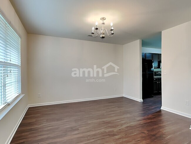 Building Photo - 4844 Old Towne Village Cir