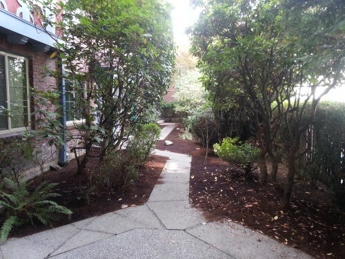 Foto del edificio - Lansdowne Manor - 1 bedroom
