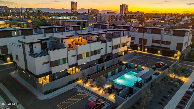 Foto del edificio - 377 E Windsor Ave