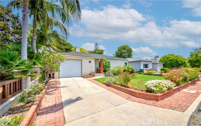 Foto principal - 2740 Burkshire Ave