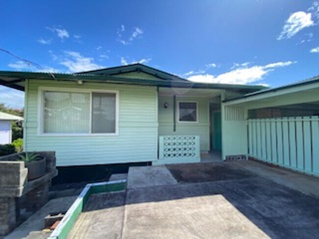 Foto del edificio - 3 Bedroom, 2 Bath Home for rent in Honokaa