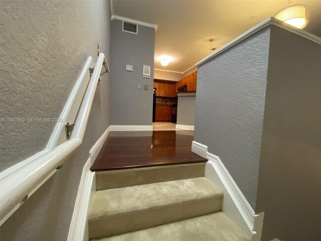 Foto del edificio - 1202 Belmont Ln