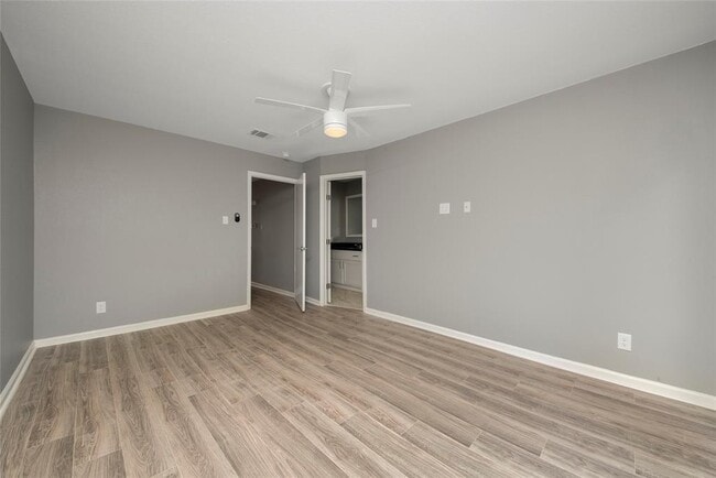 Building Photo - 5005 Georgi Ln