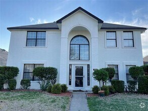 Building Photo - 728 Fawn Valley Dr