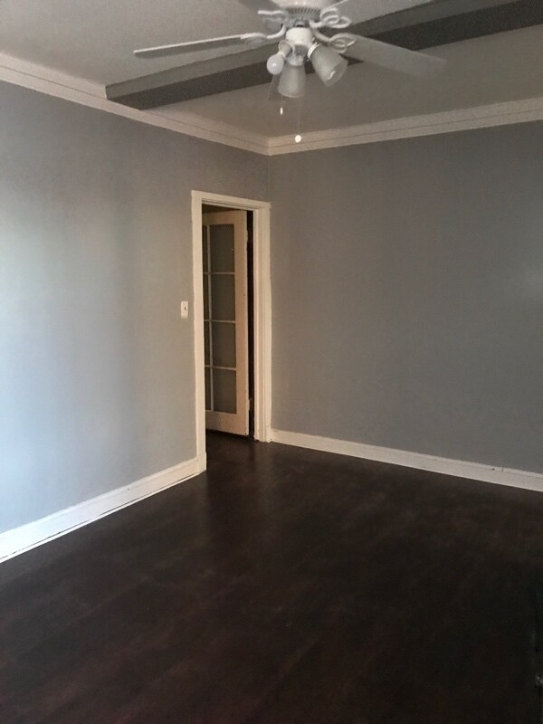 Foto del edificio - 6734 S Perry Ave