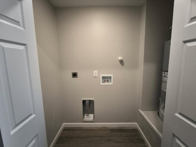 Foto del edificio - 1025 N Quincy Ave