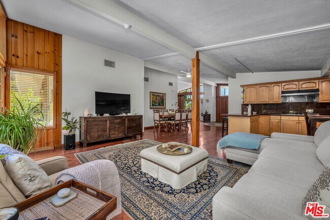 Foto del edificio - 3447 Vista Haven Rd