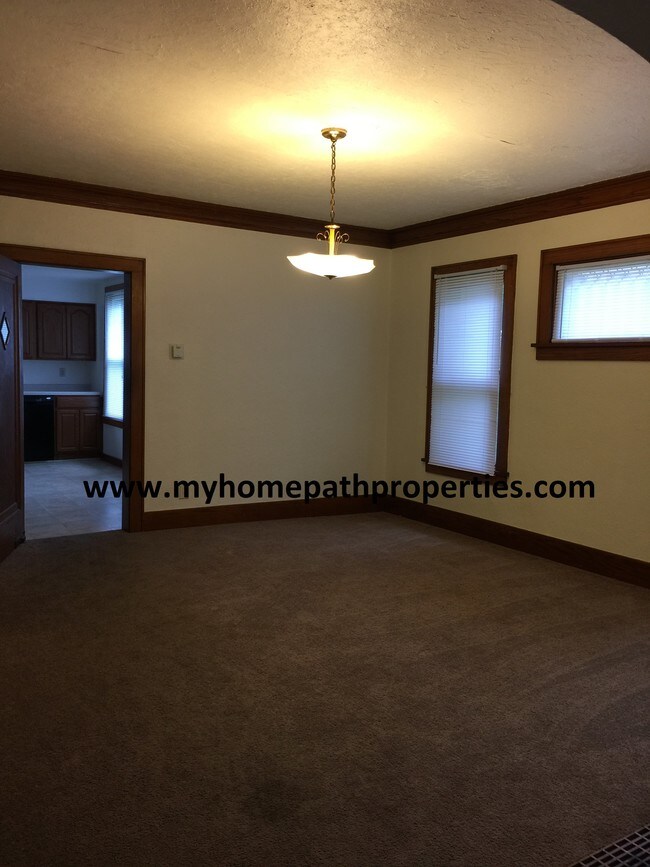 Building Photo - 532 Boyd St