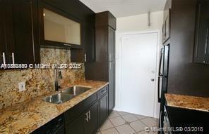 Foto del edificio - 2350 NE 135th St