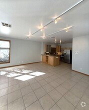 Building Photo - 3600 Cerrillos Rd