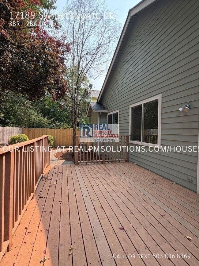 Building Photo - 17189 SW Greengate Dr
