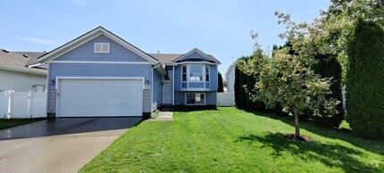 Building Photo - 1721 W Cimarron Ln