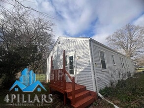 Building Photo - 1406 Federal Ave