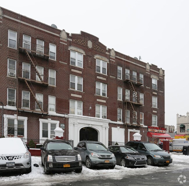 Building Photo - 321-331 Utica Ave