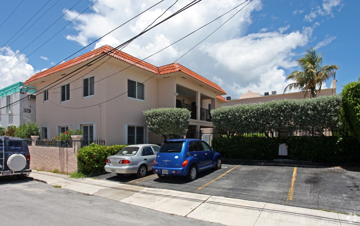 Primary Photo - 321 Madison St