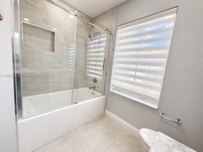 Building Photo - Tanglewood Circle, Weston, FL 33327 - 4 BR 2.5 BA single-family home