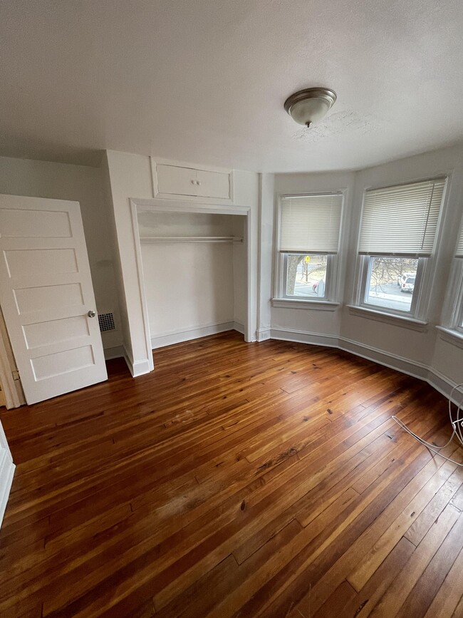 Building Photo - 38 Haddon Ave