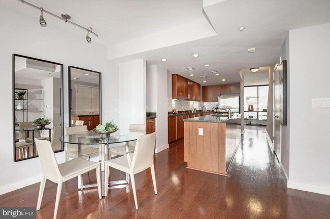Foto del edificio - 912 F St NW