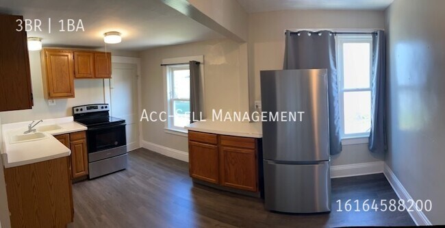 Foto del edificio - 1745 Lafayette Ave NE