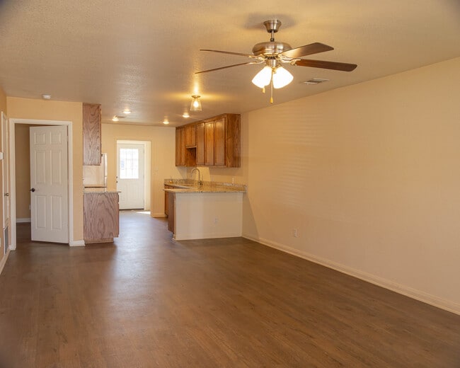 Building Photo - 3008 Finley St