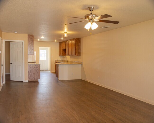 Foto del edificio - 3008 Finley St