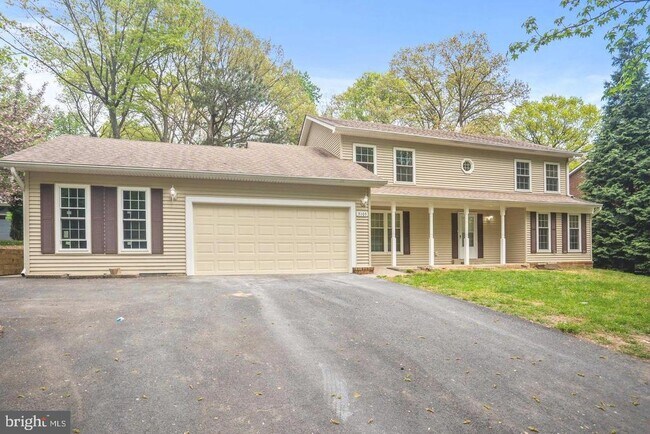 Building Photo - 5105 PHEASANT Rd
