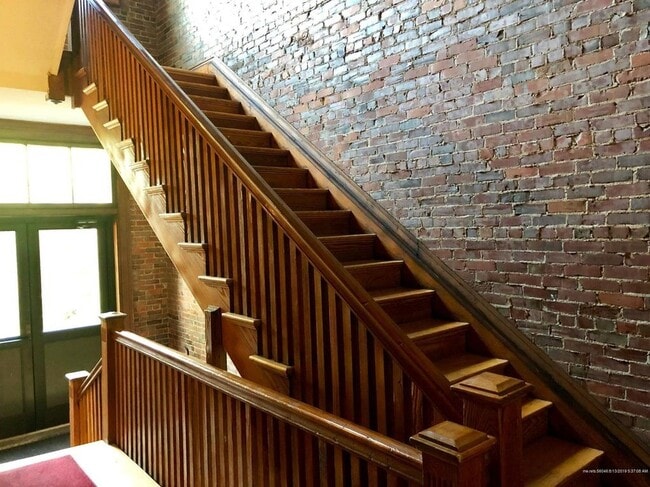 Second Floor Entry - 226 Stevens Ave