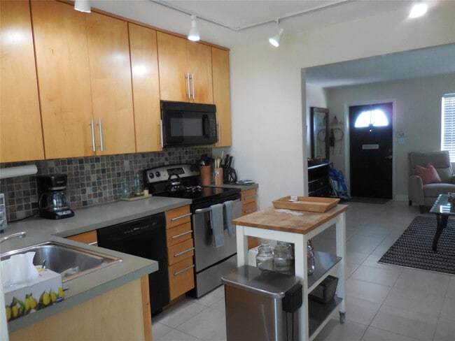 Foto del edificio - 3050 NW 1st Ave