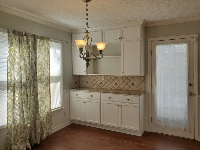 Building Photo - 2033 Wood Duck Dr