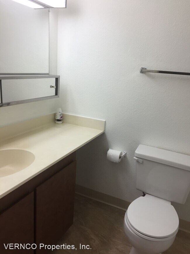 Foto del edificio - 2 br, 1 bath House - 94-424 Keaoopua St