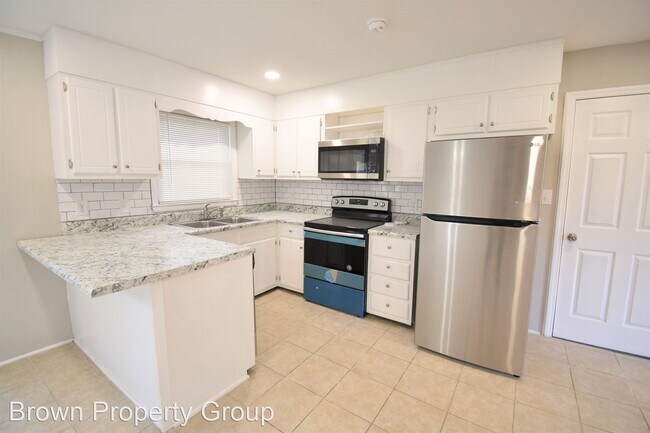 Foto del edificio - 3 br, 2 bath House - 3318 Hunting Bay Drive