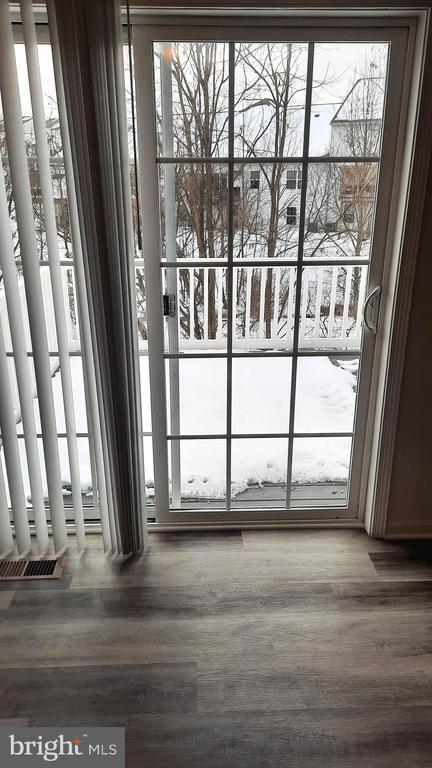 Foto del edificio - 2420 Newtown Dr