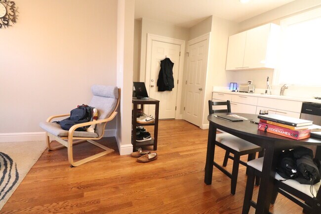 Foto del edificio - 4 Belvidere Pl