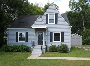 Building Photo - 905 Murfree Ave
