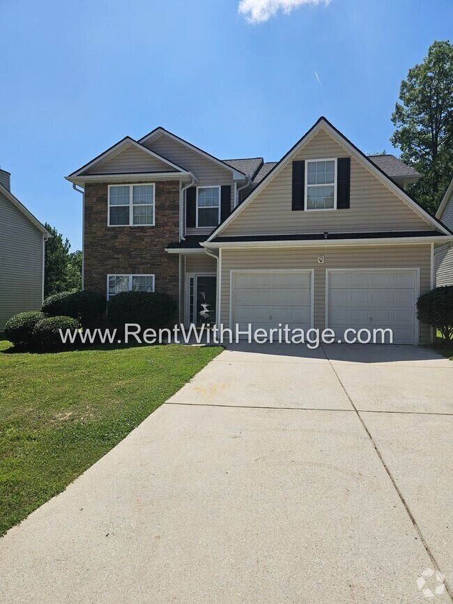 Building Photo - 4625 Ferncrest Pl