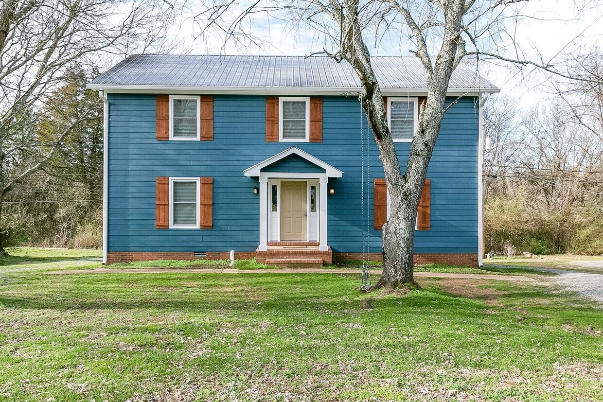 Foto principal - 1027 Chickasaw Trail