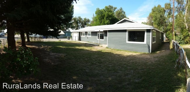 Building Photo - 3 br, 1.5 bath House - 3 Sunnyside Ave.