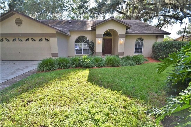 Building Photo - 763 Sagewood Dr