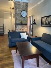 Building Photo - 1035 Lynnhurst Ave