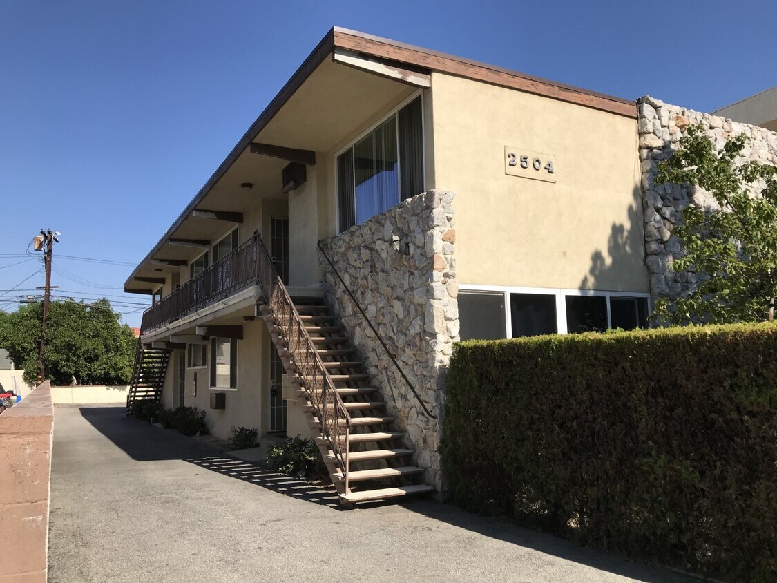 Foto principal - 2504 N Naomi St