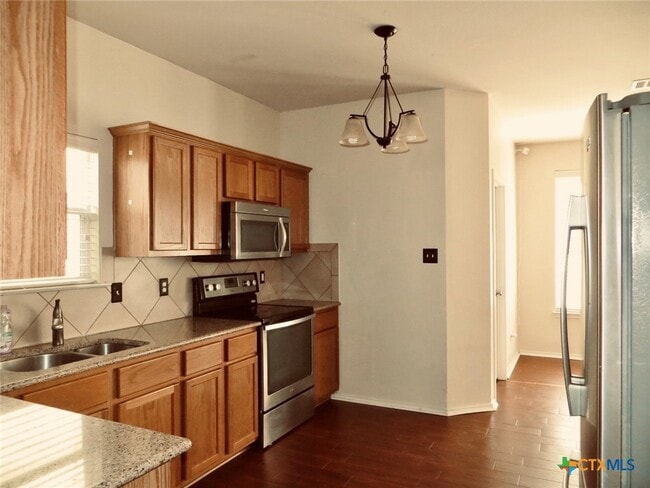 Foto del edificio - 5204 Lions Gate Ln
