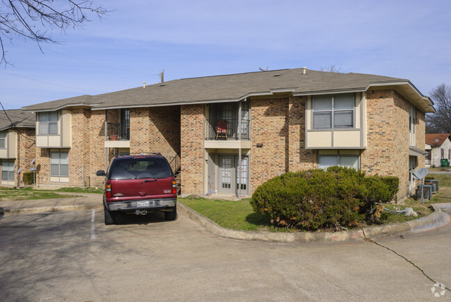 Building Photo - Manor I Apartments