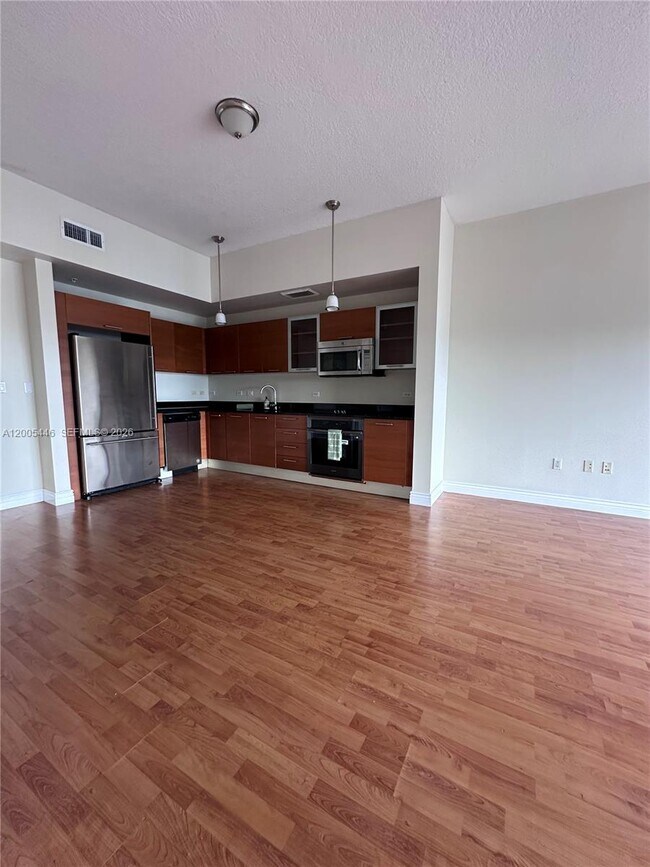 Foto del edificio - 3470 E Coast Ave