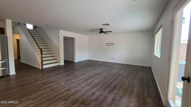 Building Photo - 42065 W Hillman Dr