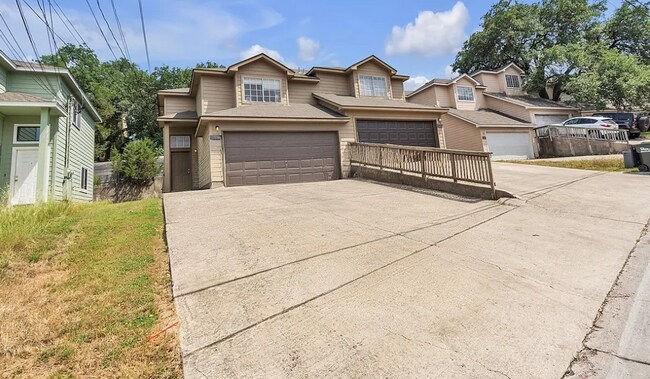 897 Sagewood Trl Lado izquierdo - 897 Sagewood Trl