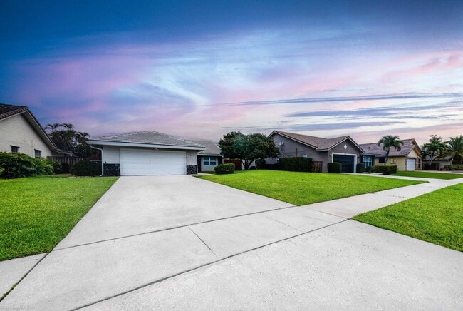 Building Photo - 7515 Silver Woods Ct