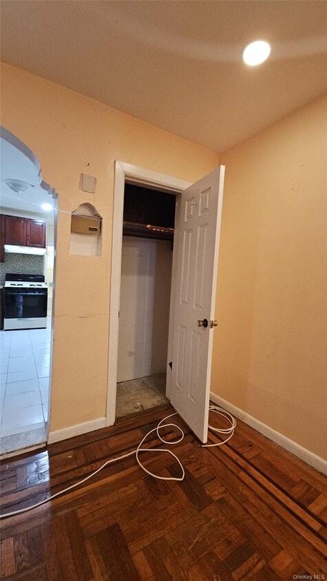 Primary Photo - 272 New Jersey Ave