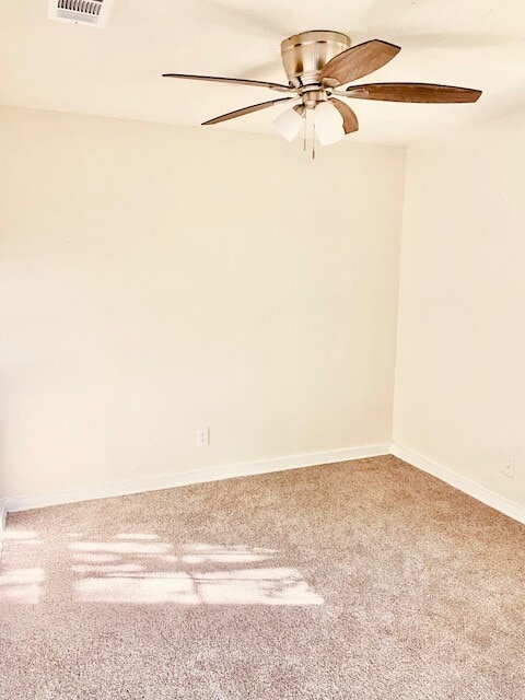 Foto del edificio - 1214 Des Jardines St