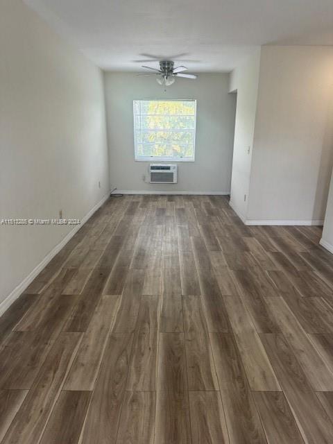 Building Photo - 1230 SW 42nd Ave