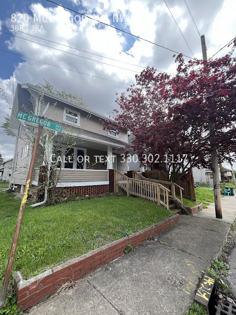 Primary Photo - 820 McGregor Ave NW